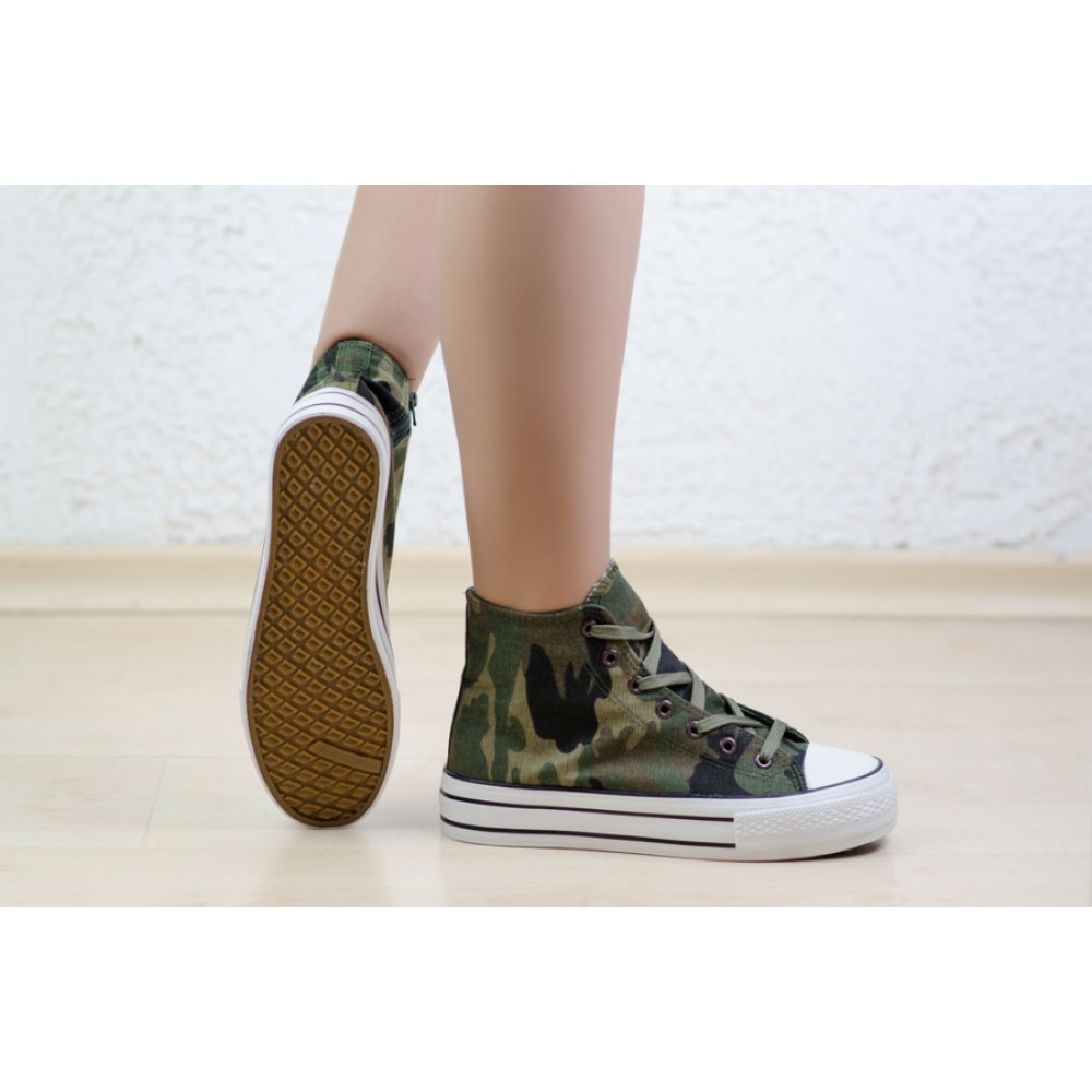 Adidași Kisha Camuflaj