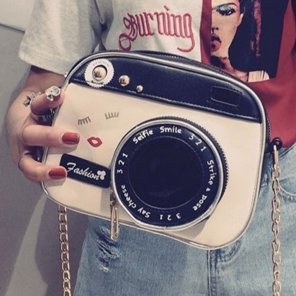 Малка чанта Camera