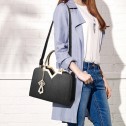 Geanta dama Erica Black