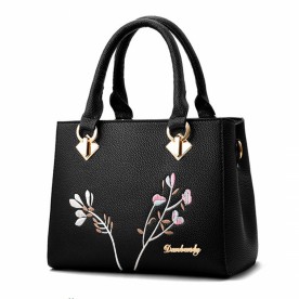 Дамска чанта Flowers Black