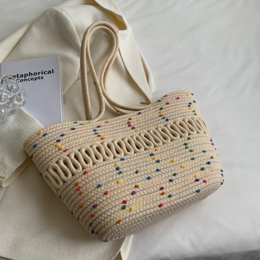 Плетена чанта тип "кошница" Beige