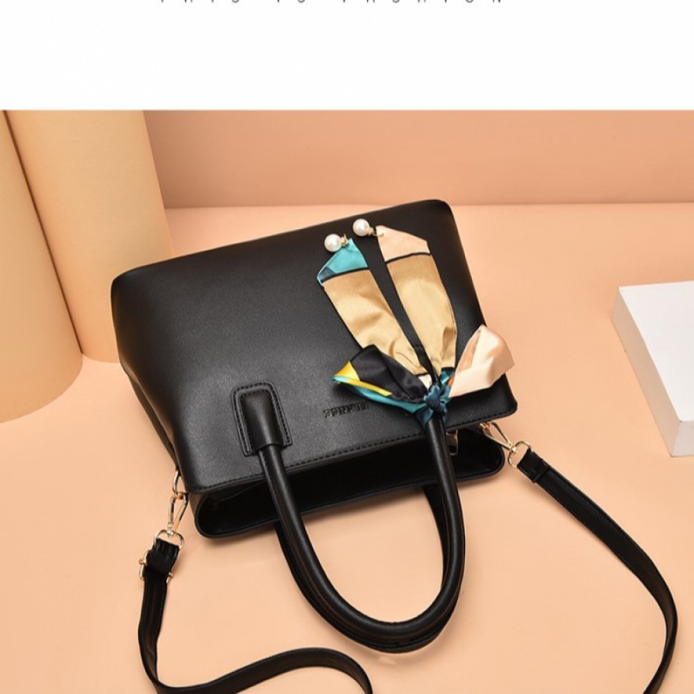 Дамска чанта Camala Black