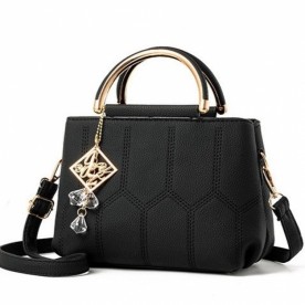 Малка дамска чанта Cropp Black