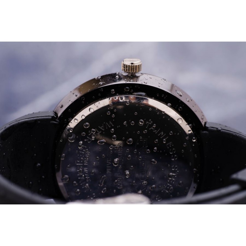 Унисекс часовник Fucda Black 240