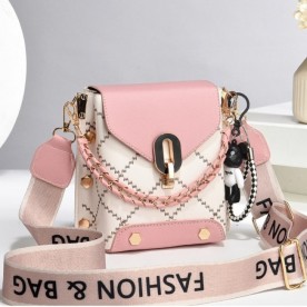 Малка чантичка Pink Lola