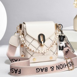 Малка чантичка Beige Lola b1169_15