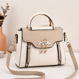 Малка дамска чантичка Beige Fresh
