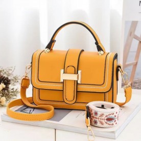 Малка чантичка Gold Yellow