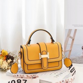 Малка чантичка Gold Yellow