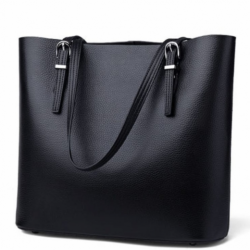 A picture of Дамска чанта Естествена кожа Black 988