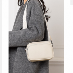 Additional picture of Малка дамска чанта естествена кожа White 1225
