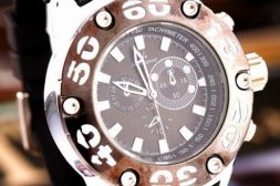 Additional picture of Мъжки часовник V6 Massive